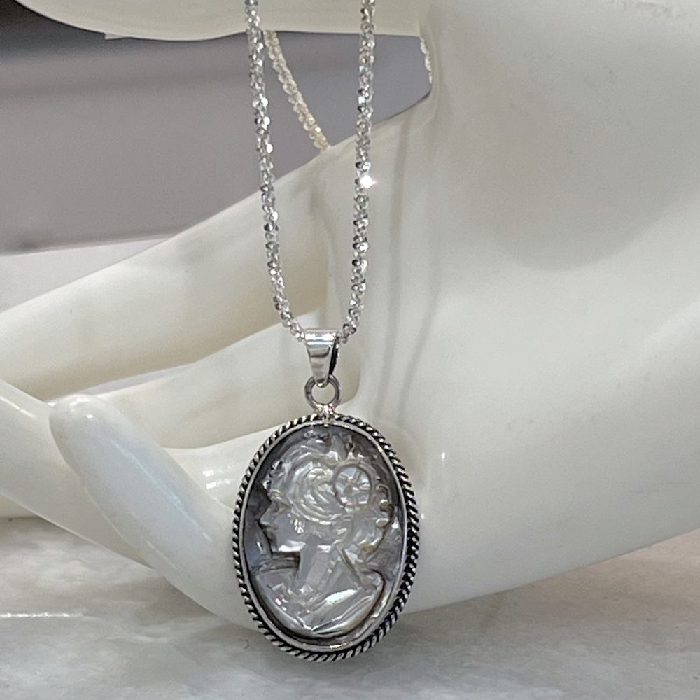 Sterling Silver Cameo Pendant ONLY - Picture 4 of 14